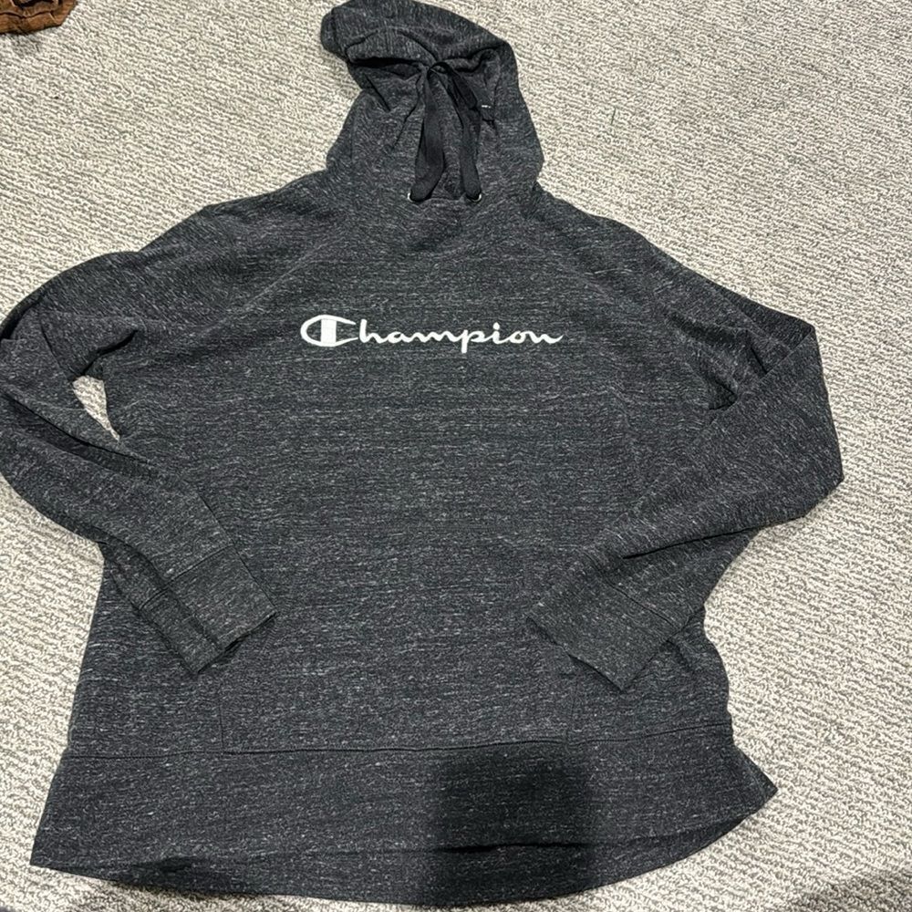 Women’s Champion hoodie size xlarge
